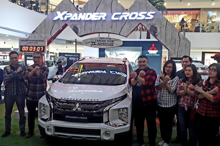 Xpander Cross dihadirkan di Cibinong City Mall, Bogor untuk mendekatkan ke masyarakat