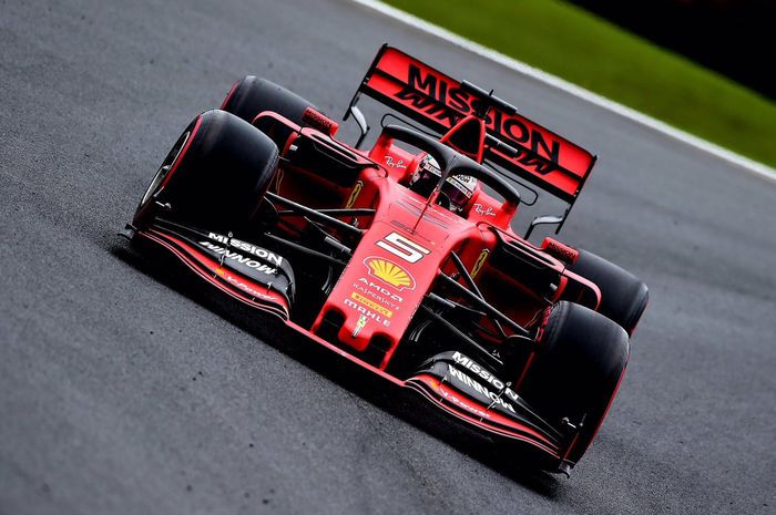 Mobil Ferrari F1 2019