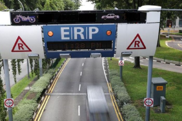 Badan Pengelola Transportasi Jabodetabek ( BPTJ) akan menerapkan sistem jalan berbayar atau electronic road pricing ( ERP) di beberapa ruas jalan yang merupakan penghubung DKI Jakarta.