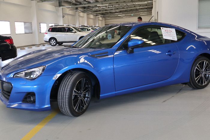 Subaru BRZ 2.0 RWD 6A yang kembali dilelang