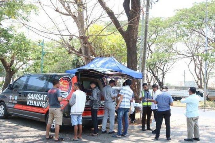 Suasana Operasi Patuh Pajak Samsat Makassar 