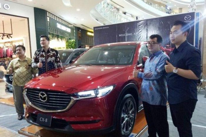 PT Eurokars Motor Indonesia (EMI) resmi memperkenalkan salah satu line up large SUV terbarunya yakni All New Mazda CX-8 di Yogyakarta, Kamis (28/11/2019).   