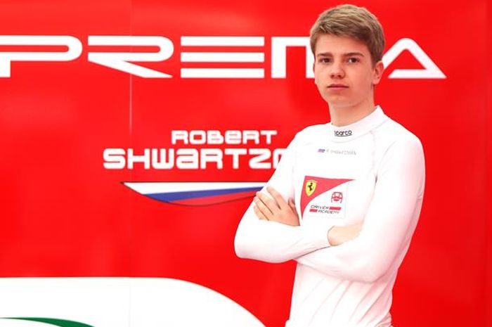 Robert Shwartzman yang menjadi didikan Prema Racing di F3 akan naik ke F2 di musim depan. 