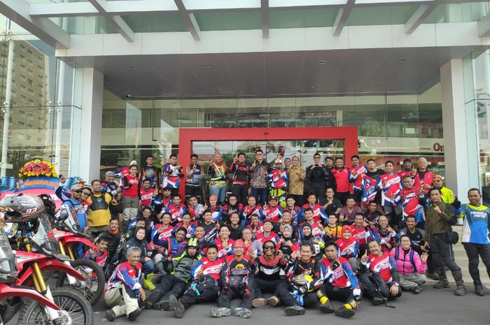 Komunitas CRF 250 Rally Indonesia ulang tahun pertama dan adakan 7 Mountains Rally