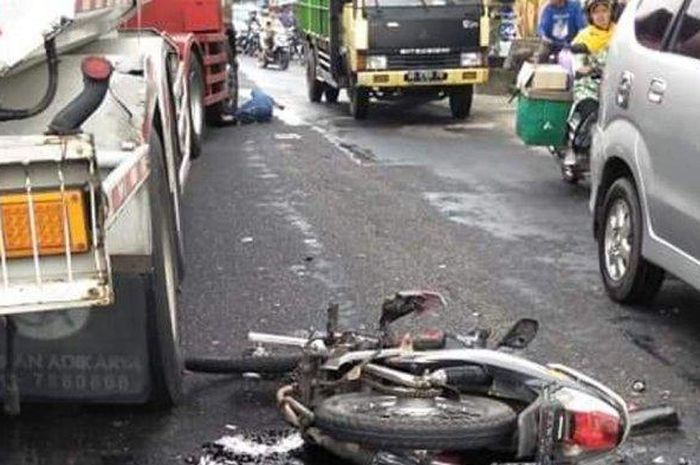 Kecelakaan antara motor dan truk tangki di Bantul, Rabu 4 Desember 2019 