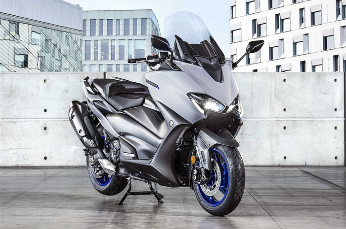 Yamaha TMAX dapat update mesin baru yang naik 30 cc