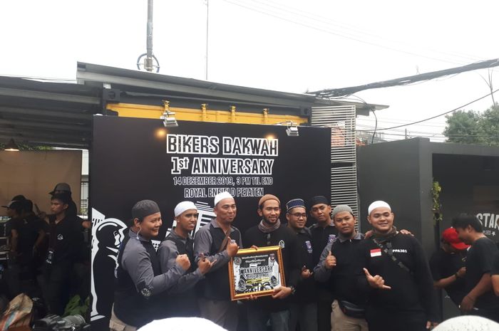 Bikers Dakwah memperingati hari jadi pertamanya di Pejaten, Jakarta Selatan