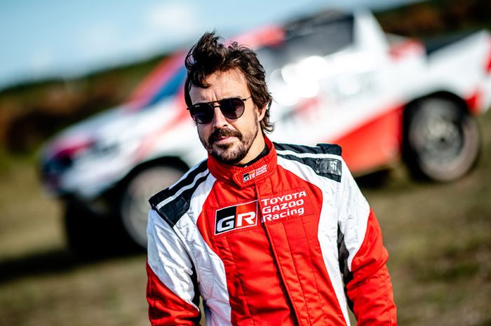 Fernando Alonso akan debut di Reli Dakar Arab Saudi
