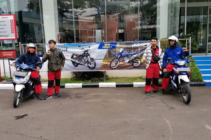 Armada SKY Yamaha (Service Kunjung Yamaha) Peduli Banjir.
