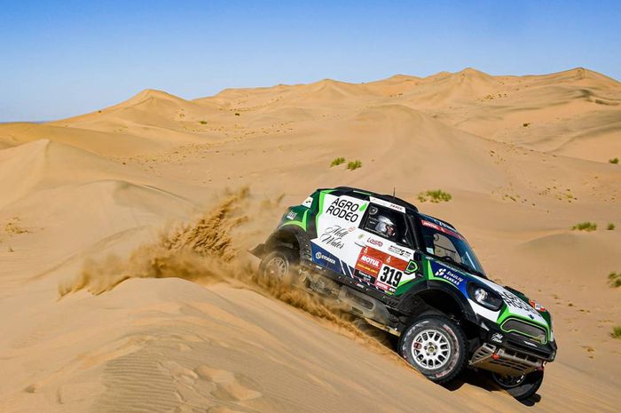 Vaidotas Zala beri kejutan pada stage pertama Reli Dakar Arab Saudi (5/1)