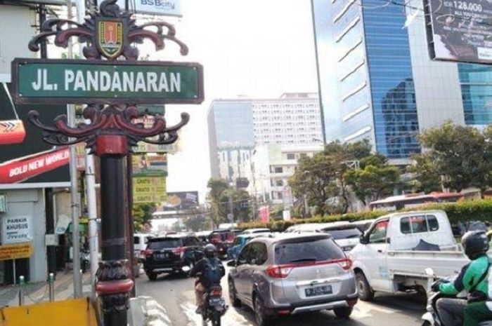 Jalan Pandanaran kota Semarang