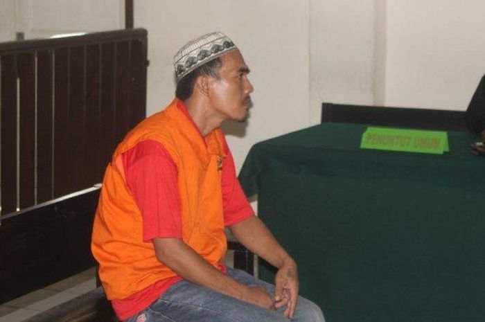 Akbar, sebagai otak pelaku pembunuhan sopir taksi online diganjar hukuman mati.