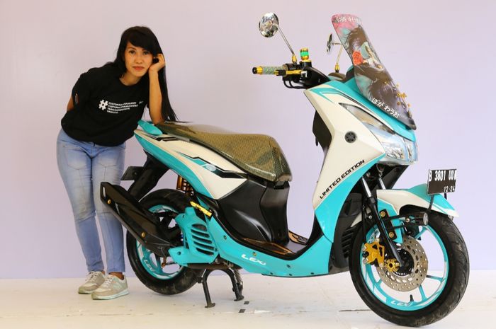 Siti Farida (34) pemilik Yamaha Lexi yang ikut dalam kelas daily use semifinal Customaxi Yamaha Bekasi 2020