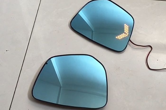 Spion blue mirror untuk All New Nissan Livina.