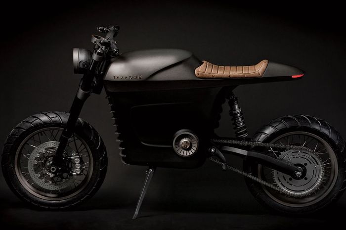 Motor listrik dengan sebagian besar bahannya dari daur ulang plastik