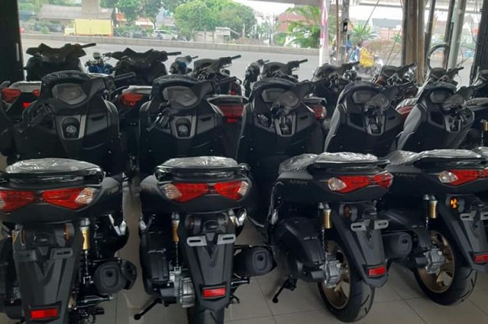 All New Yamaha Nmax 155 Di Bali Harga Terpantau Otr Versi Standard Dibanderol Rp 30 Jutaan Gridoto Com