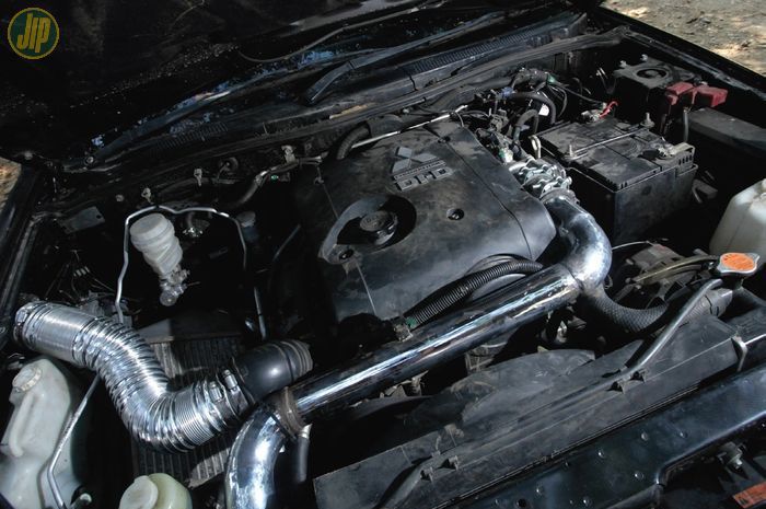 Menilik spek pabrikan, mesin turbo diesel commonrail 2.500 cc