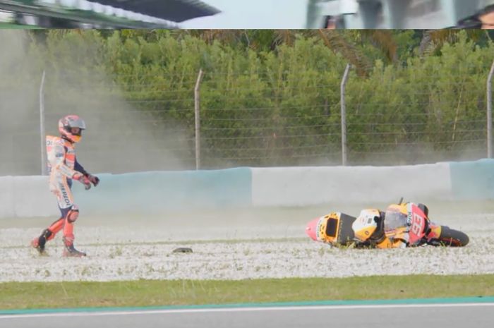 Marc Marquez terjatuh di sesi tes MotoGP Malaysia hari kedua (8/2)