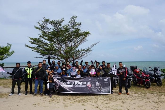 Touring Wisata Jelajah Bintan bersama Komunitas Honda ADV Batam dan PT Capella Dinamik Nusantara.