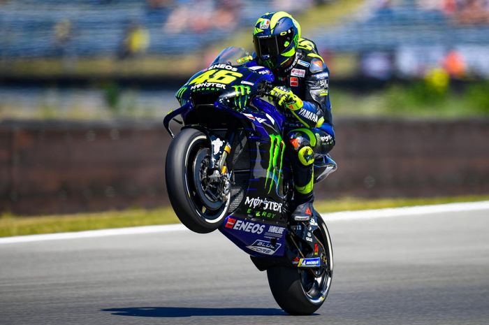 Valentino Rossi rayakan ulang tahun ke-41
