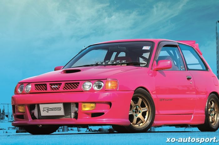 Toyota Starlet GT Turbo pakai kelir pink