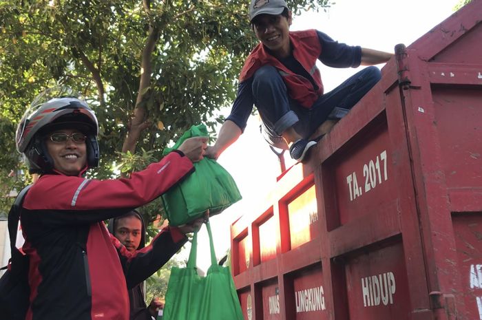 Cara Astra Motor Jateng peringati hari kasih sayang
