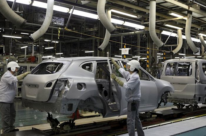 Beberapa pabrikan otomotif akan segara memulai kembali produksinya di Cina