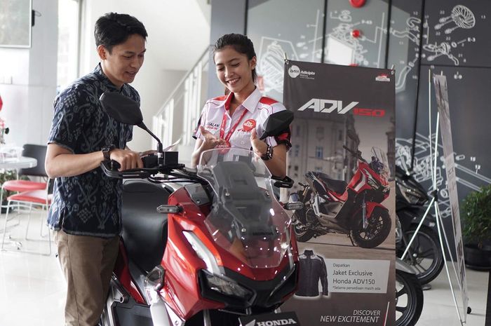 Dealer Honda di Jawa Barat berikan cashback Rp 1 jutaan tiap pembelian Honda ADV150 dan PCX 150