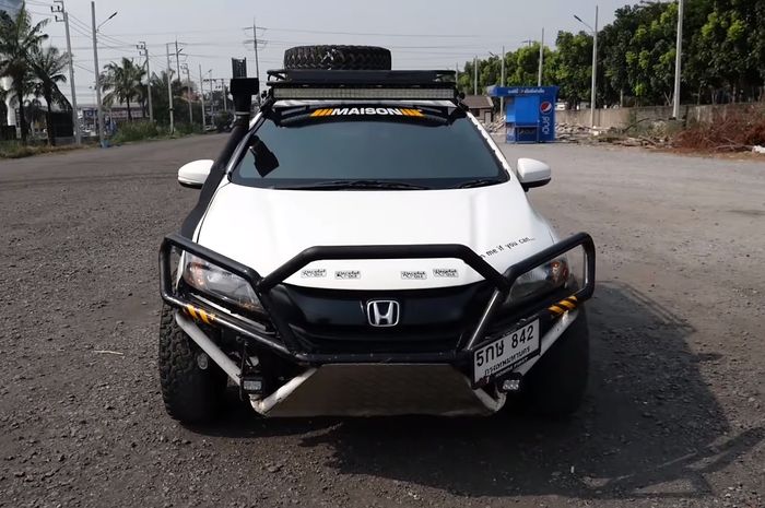 Fascia jadi lebih gagah dengan bumper baru