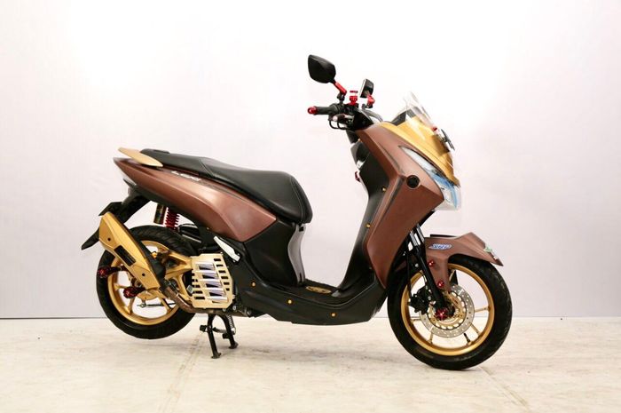Yamaha Lexi juara Daily Use Customaxi x Heritage Build Makassar