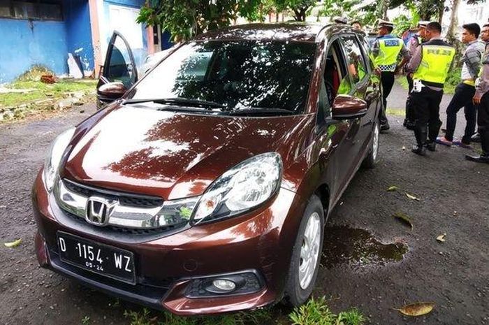 Honda Mobilio yang diamankan saat razia polisi karena baru saja dicuri pengemudi di Tasikmalaya, Jawa Barat