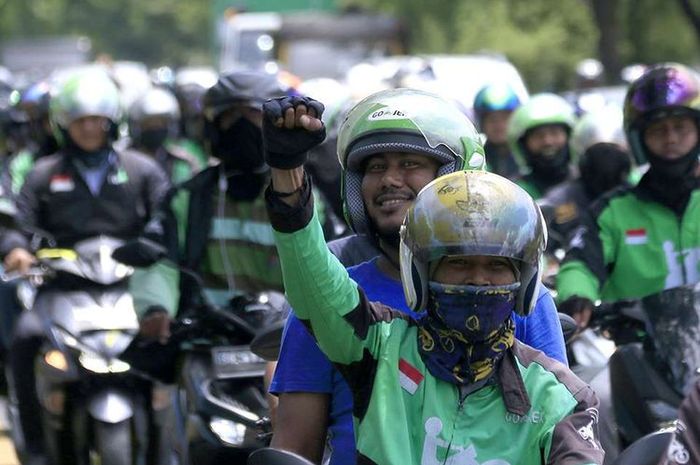 Ilustrasi ojek online.