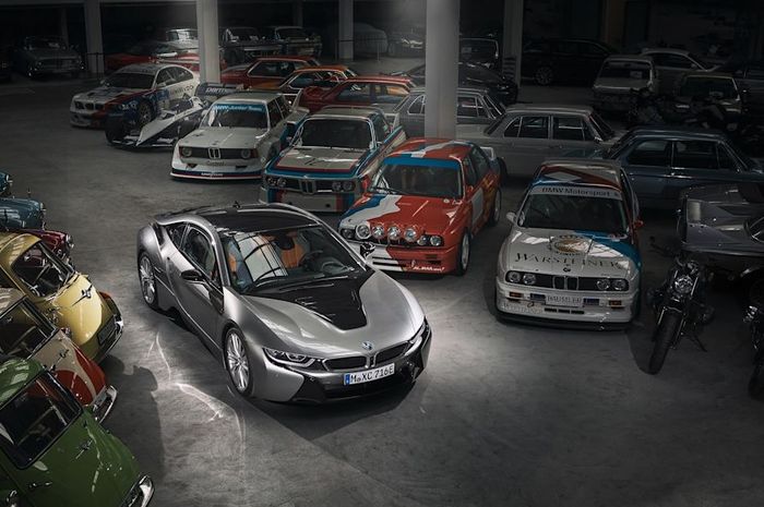 BMW i8 dikabarkan akan berhenti diproduksi pada April 2020.