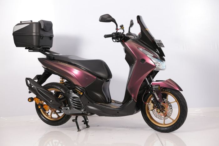 Berkonsep daily use elegan, Yamaha Lexi ini  juga bisa tetap gahar untuk touring, seksi tapi kekar