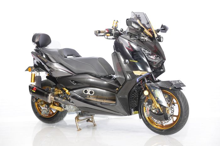 Yamaha XMAX juara Daily Use Customaxi x Yamaha Heritage Built Solo