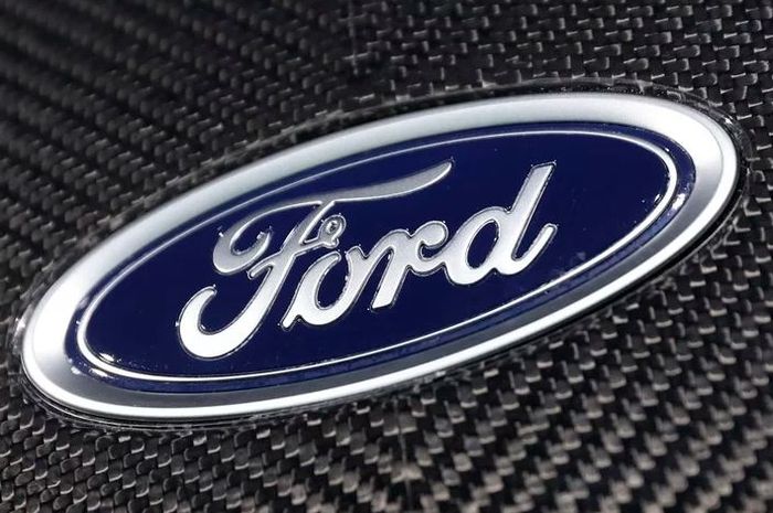 Ford dikabarkan akan menutup sementara pabriknya yang berada di Valencia, Spanyol selama seminggu dimulai pada Senin (16/03/2020).