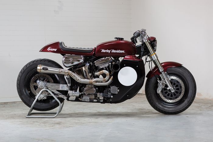 Harley-Davidson Fat Boy bergaya cafe racer