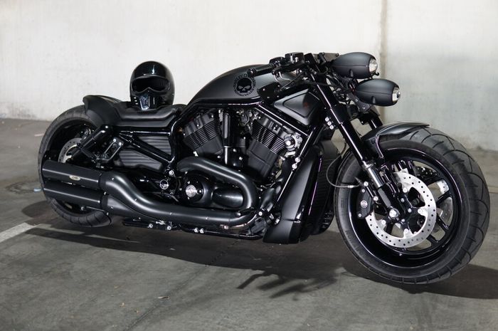 Modifikasi Harley-Davidson Night Rod garapan DD Designs