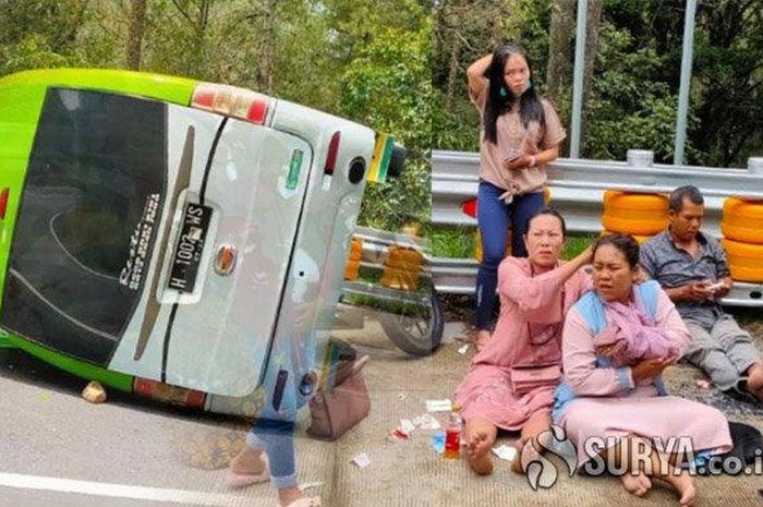 Isuzu Elf yang berisi 11 penumpang terguling setelah menerjang tiga gadis yang asyik selfie di jalan Sarangan, Magetan, Jatim