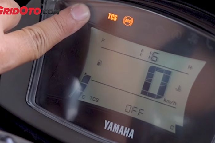 Fitur Traction Control System (TCS) di Yamaha All New NMAX
