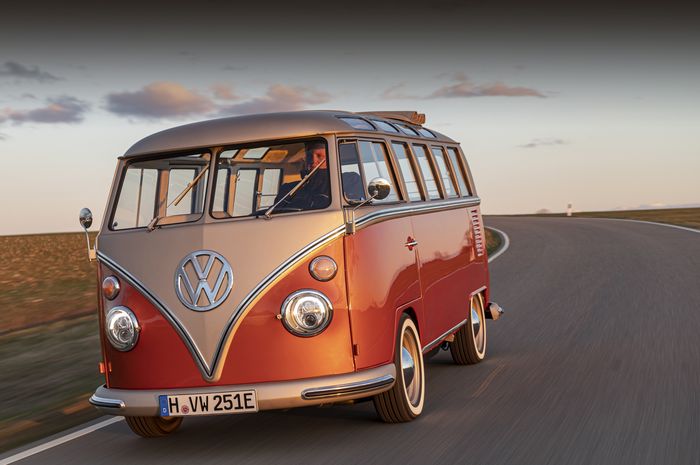 VW Kombi dengan mesin listrik