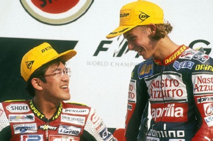 Hanya Valentino Rossi dan Noboru Ueda yang berhasil podium 1 di GP125 musim 1997 