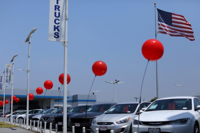 Penjualan Mobil AS Terjun Bebas Imbas Corona