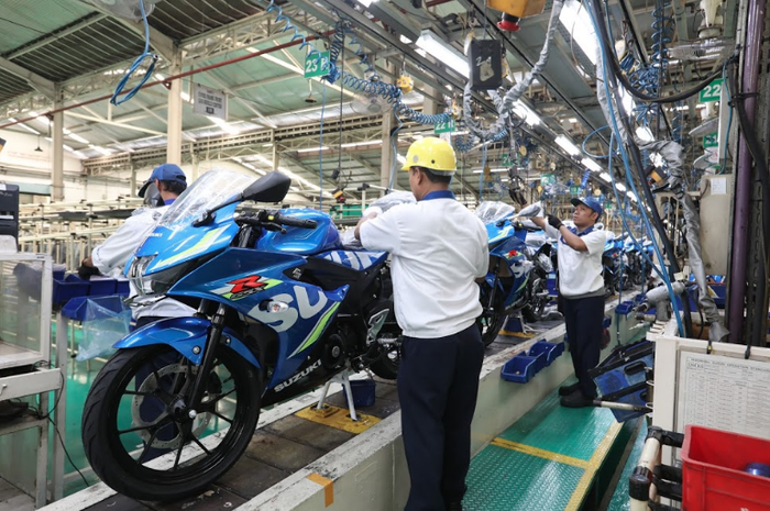 Pabrik Suzuki tutup sementara selama 2 minggu untuk mengurangi penyebaran virus corona