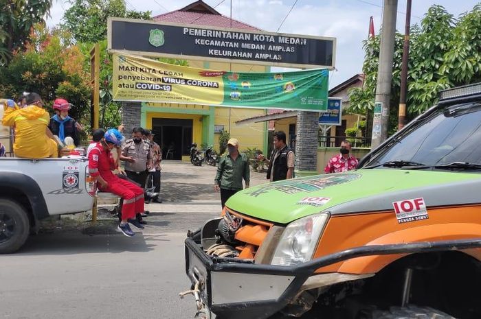 Relawan Peduli Disinfektan Covid-19 yang dibentuk beberapa komunitas otomotif di Medan