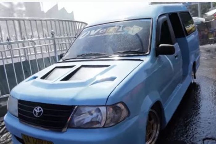 Bukan Angkot Biasa! Modifikasinya Tembus 45 Juta