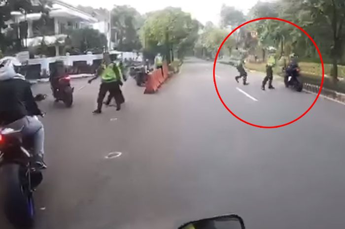 Rombongan moge kabur hindari razia polisi. Terjadi di Jakarta saat perberlakuan PSBB