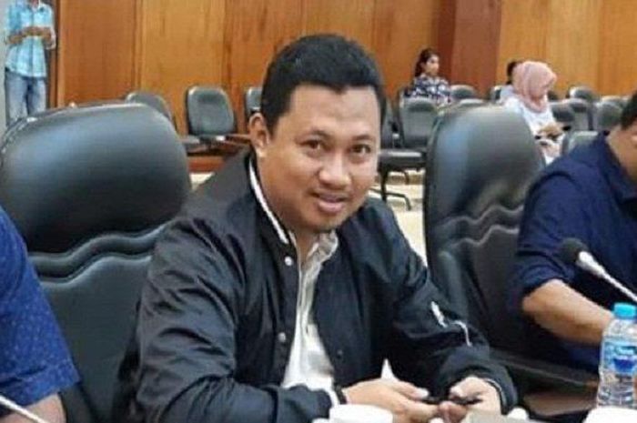 Wakil Ketua DPRD Maluku Asis Sangkala