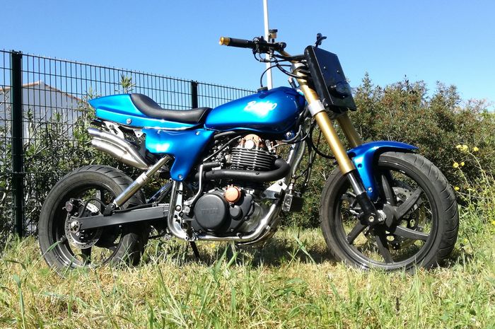 Barigo YB 500 bergaya street tracker