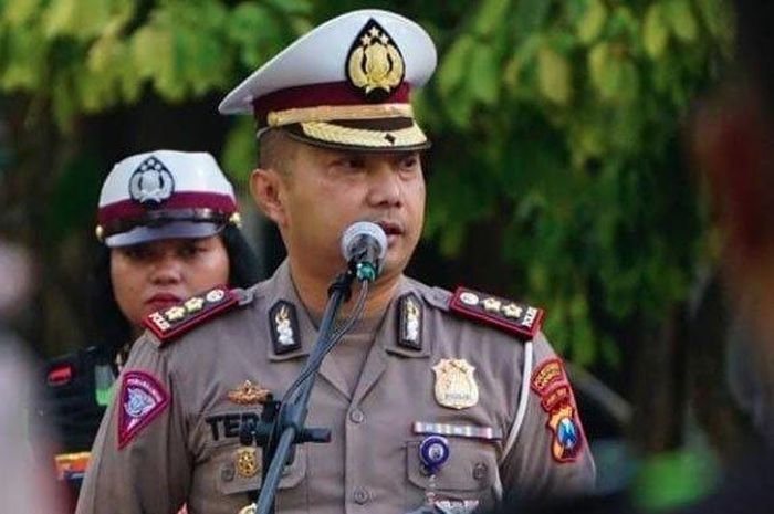 Kasatlantas Polrestabes Surabaya Kompol Teddy Chandra mengungkapkan ada 17 pos cek poin yang akan disiagakan selama PSBB di Surabaya.
